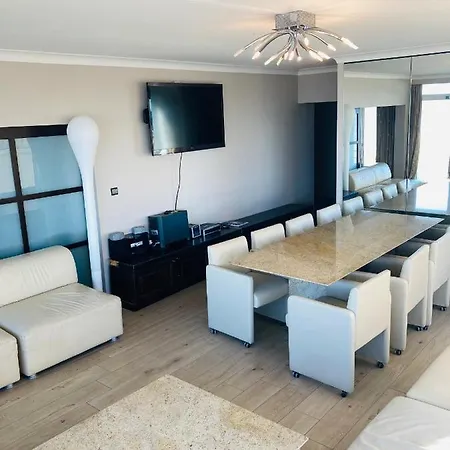Very Spacious Family With Seaview T16 Διαμέρισμα Οστένδη