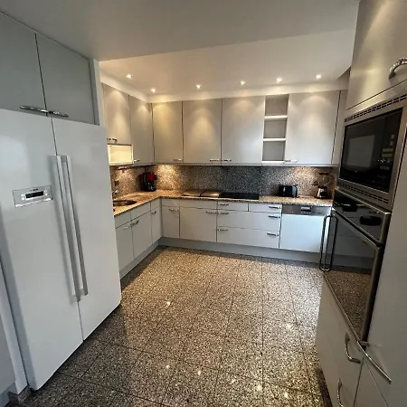 Very Spacious Family With Seaview T16 Διαμέρισμα *