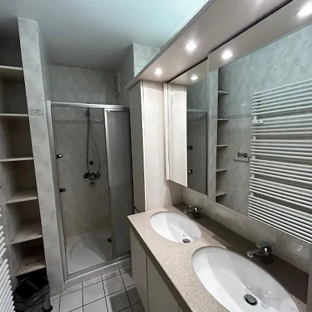 Very Spacious Family With Seaview T16 *